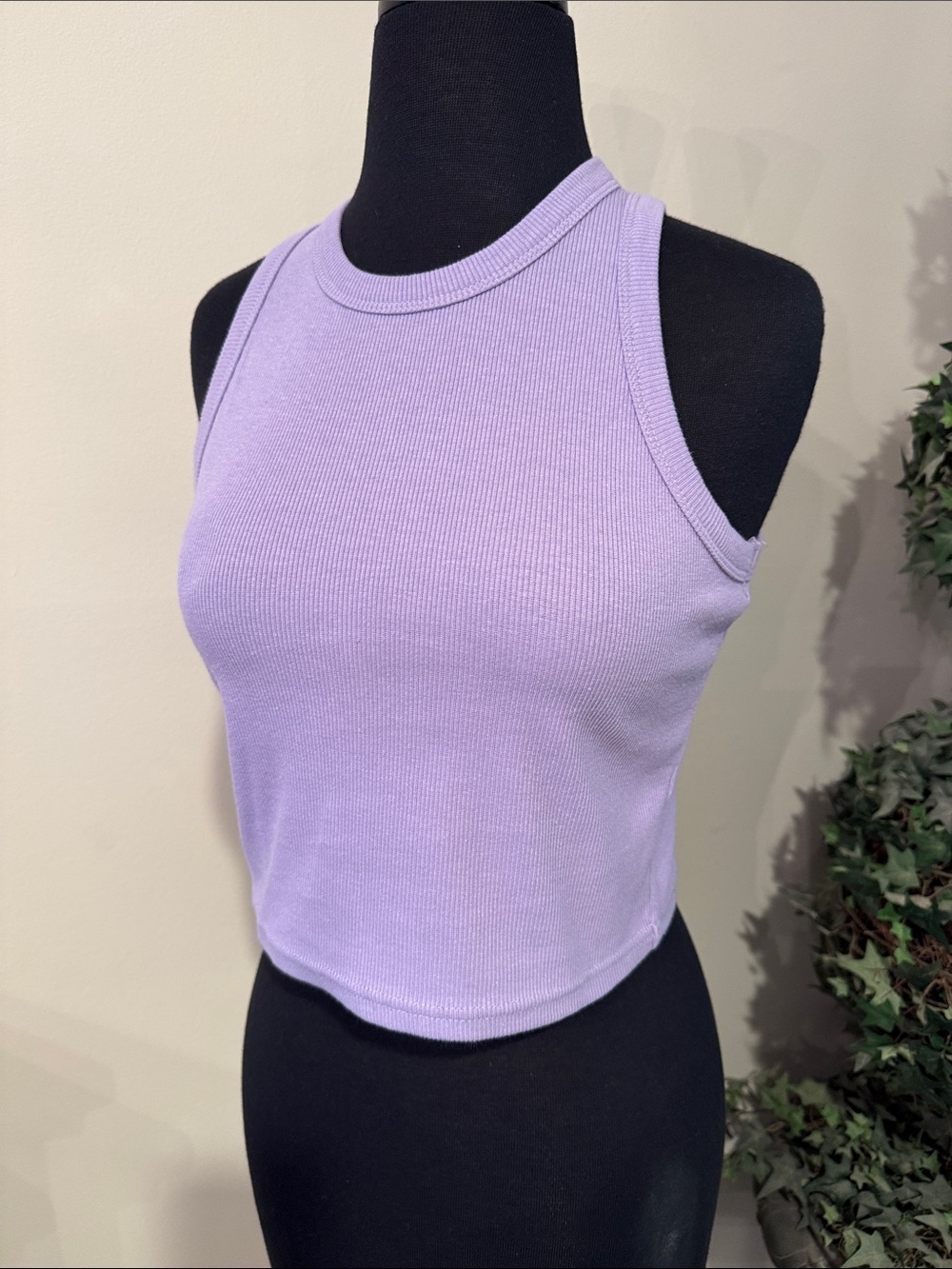 Lilac Ribbed Tank Top - Size Medium